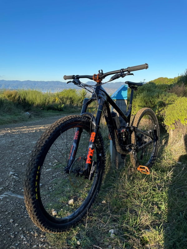 Jen's Giant Trance X Advanced 29er with Zoom Tuned Suspension