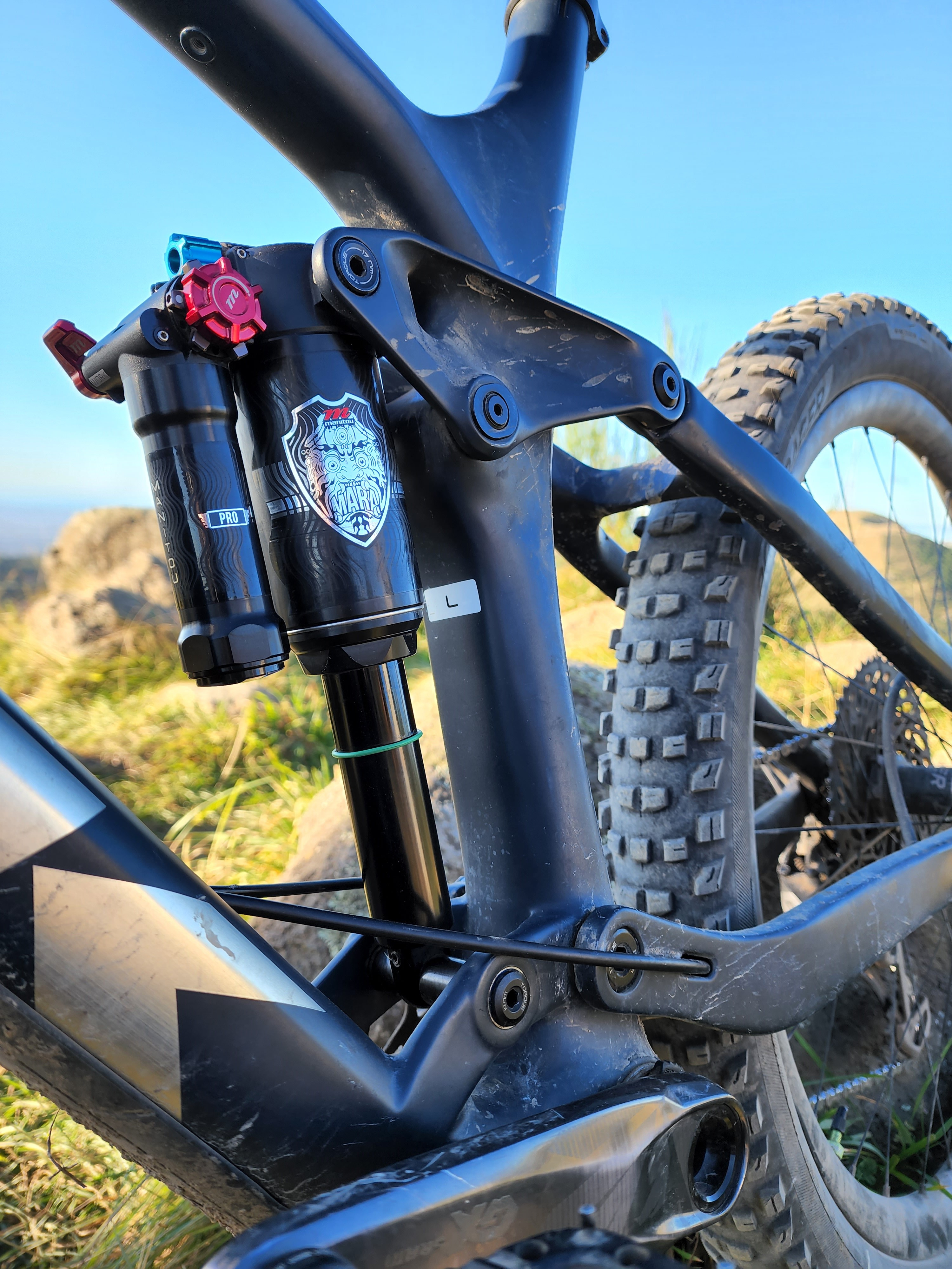 Bike of the Month May 2022 with Manitou Mara Pro